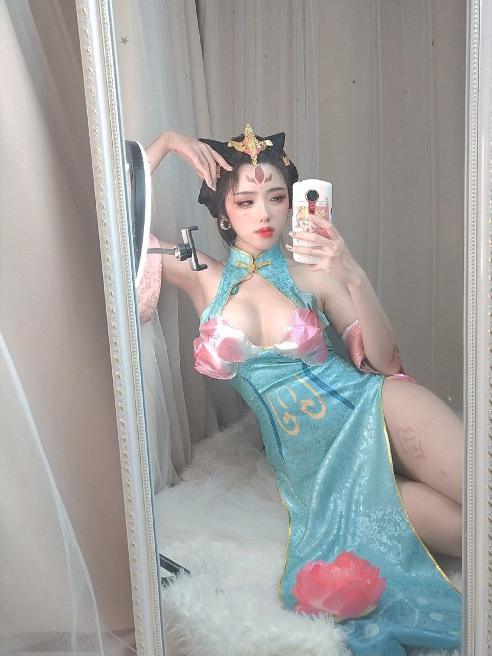 亚洲自慰喷水